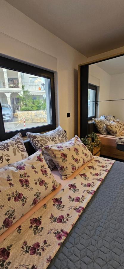 Betty Borik - Whole Ground Floor Appartamento